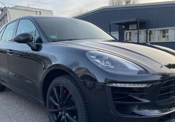 Porsche Macan 249.256 km 26.499 &euro; Fellbach 70736