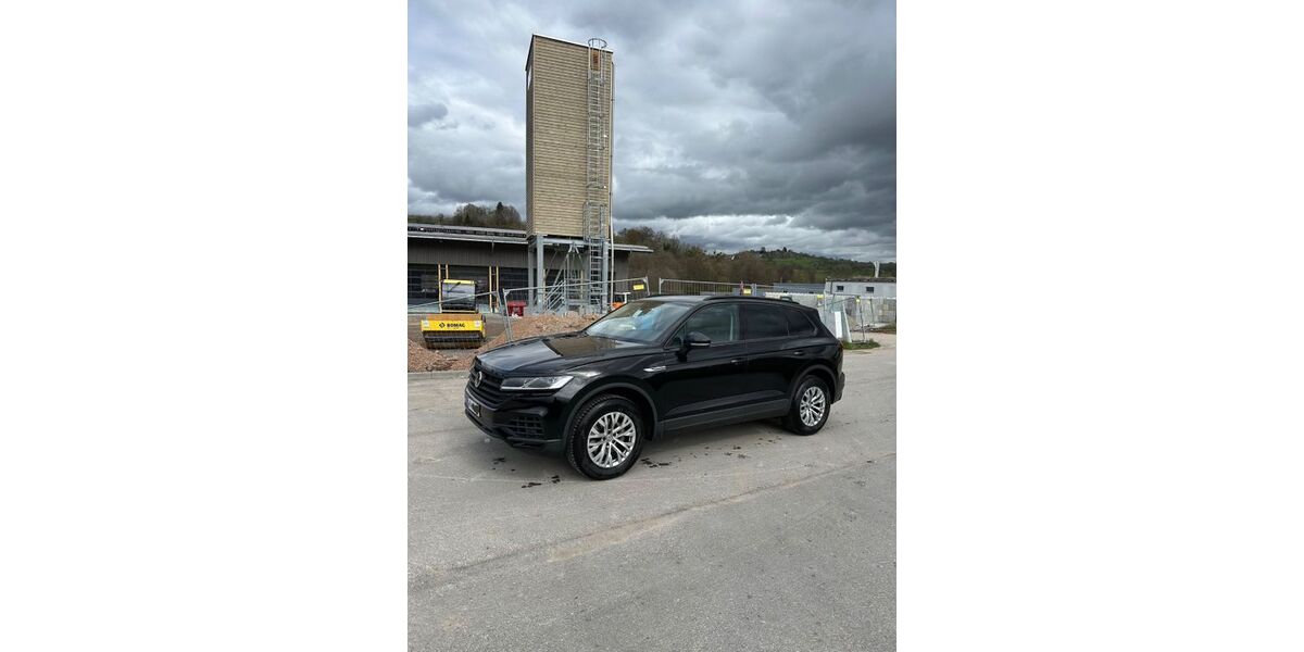 VW Touareg 92.000 km 35.899 &euro; Berglen 73663