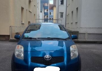 Toyota Yaris 141.000 km 3.600 &euro; Stuttgart 70180