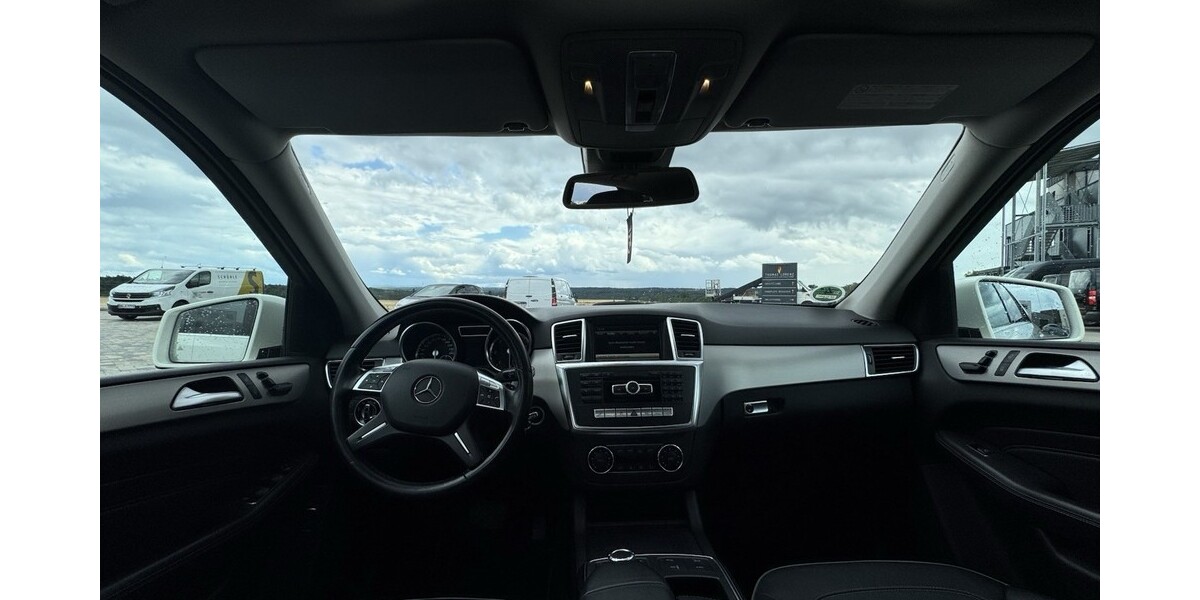 Mercedes-Benz ML 350 189.100 km 22.150 &euro; Leinfelden-Echterdingen 70771