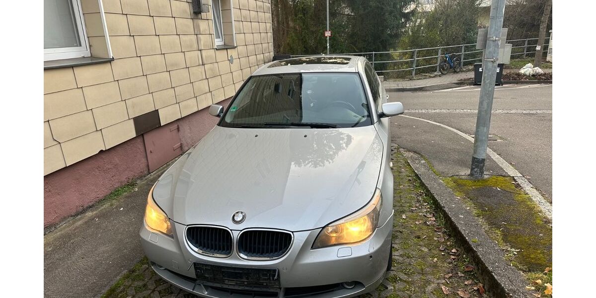 BMW 530 207.000 km 4.999 &euro; Esslingen 73728