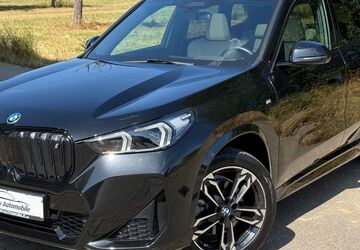 BMW iX1 45.000 km 39.900 &euro; Stuttgart 70599