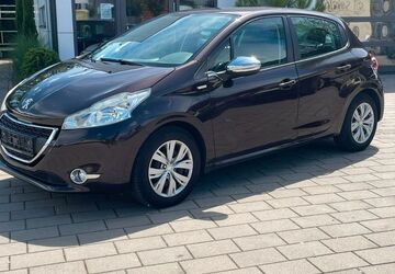 Peugeot 208 130.000 km 2.999 &euro; Urbach (30km östlich von Stuttgart) 73660