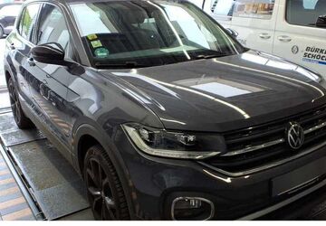 VW T-Cross 18.782 km 22.330 &euro; Stuttgart 70563