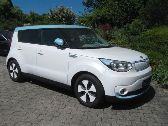 Kia Soul 89.000 km 7.300 &euro; Waiblingen-Bittenfeld 71336