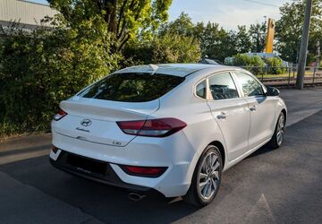 Hyundai i30 84.800 km 14.950 &euro; Stuttgart 70567