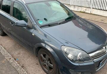 Opel Astra 158.800 km 3.400 &euro; Stuttgart 70378