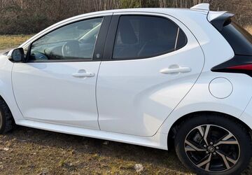 Toyota Yaris 20.900 km 19.000 &euro; Auenwald 71549