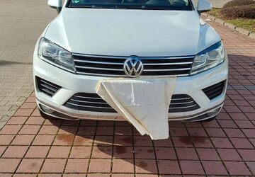 VW Touareg 124.000 km 22.700 &euro; Stuttgart 70435