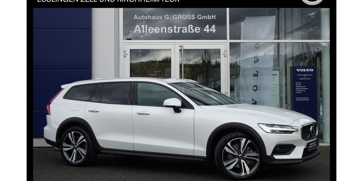 Volvo V60 Cross Country 38.800 km 34.900 &euro; Kirchheim/Teck 73230