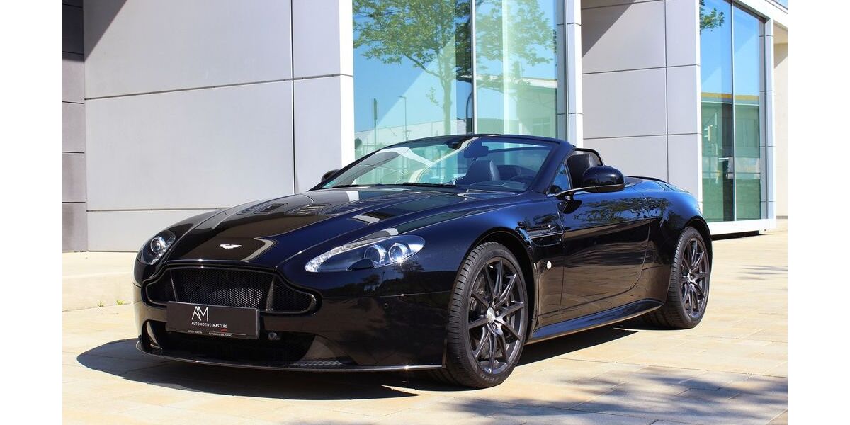Aston Martin V12 Vantage 21.500 km 164.950 &euro; Böblingen 71034