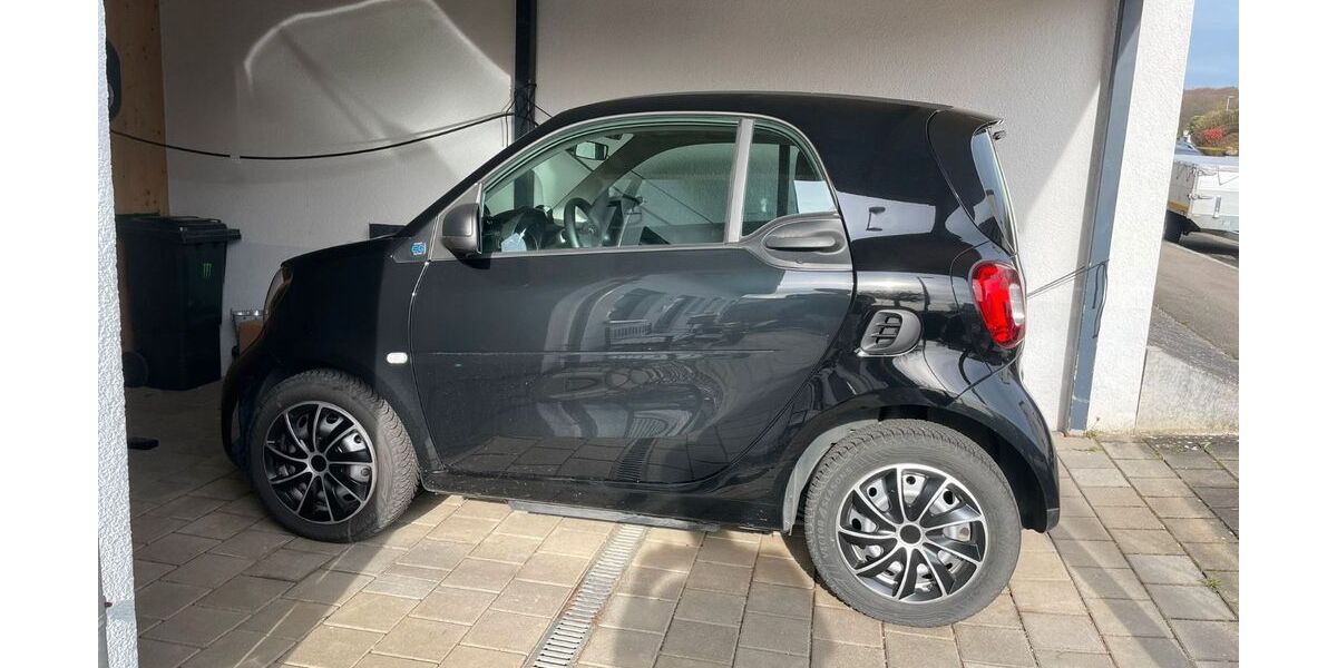 Smart ForTwo 13.500 km 10.500 &euro; Reichenbach 73262