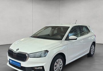 Skoda Fabia 12.400 km 15.890 &euro; Stuttgart 70190