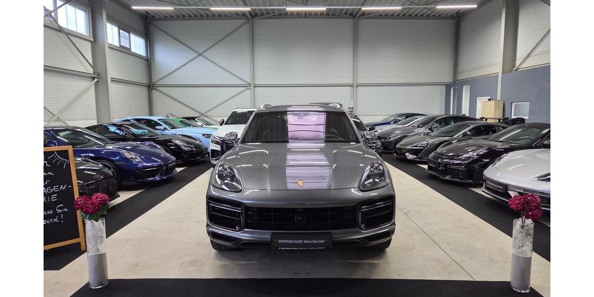 Porsche Cayenne 39.040 km 84.989 &euro; Korb bei Stuttgart 71404