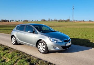 Opel Astra 67.100 km 6.990 &euro; Altdorf 71155