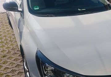 Renault Megane 113.000 km 7.350 &euro; Stuttgart 70469