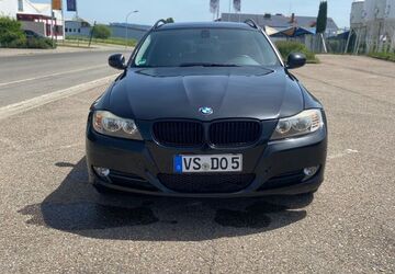 BMW 318 213.000 km 3.990 &euro; Bad Cannstatt 70374