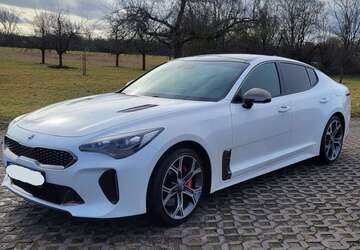 Kia Stinger 77.740 km 31.799 &euro; Murr 71711