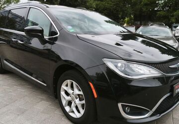 Chrysler Pacifica 123.370 km 11.999 &euro; Fellbach 70736