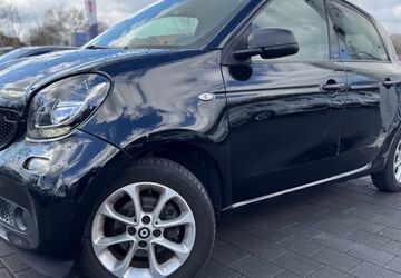 Smart ForFour 122.934 km 8.200 &euro; Tübingen 72072
