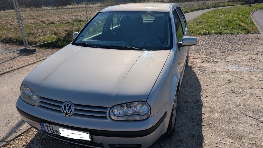 VW Golf 193.000 km 1.450 &euro; Tübingen 72072