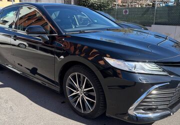 Toyota Camry 208.000 km 17.999 &euro; Ditzingen 71254