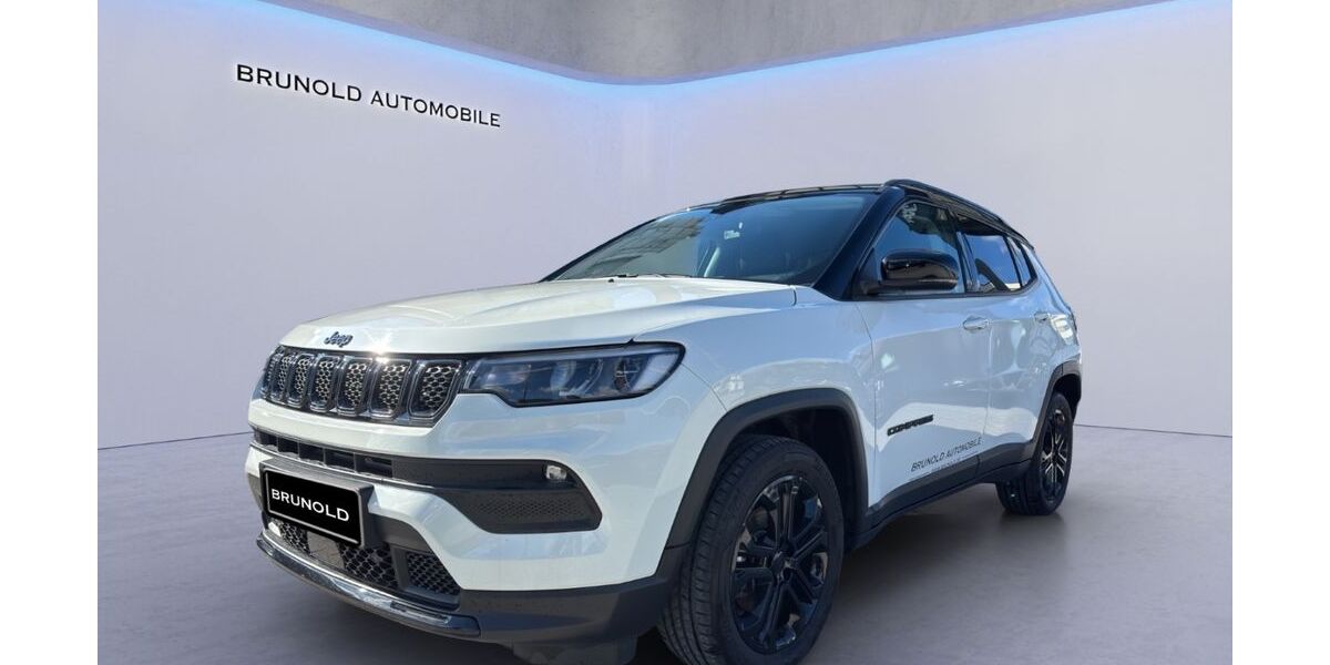 Jeep Compass 21.417 km 26.900 &euro; Stuttgart 70565