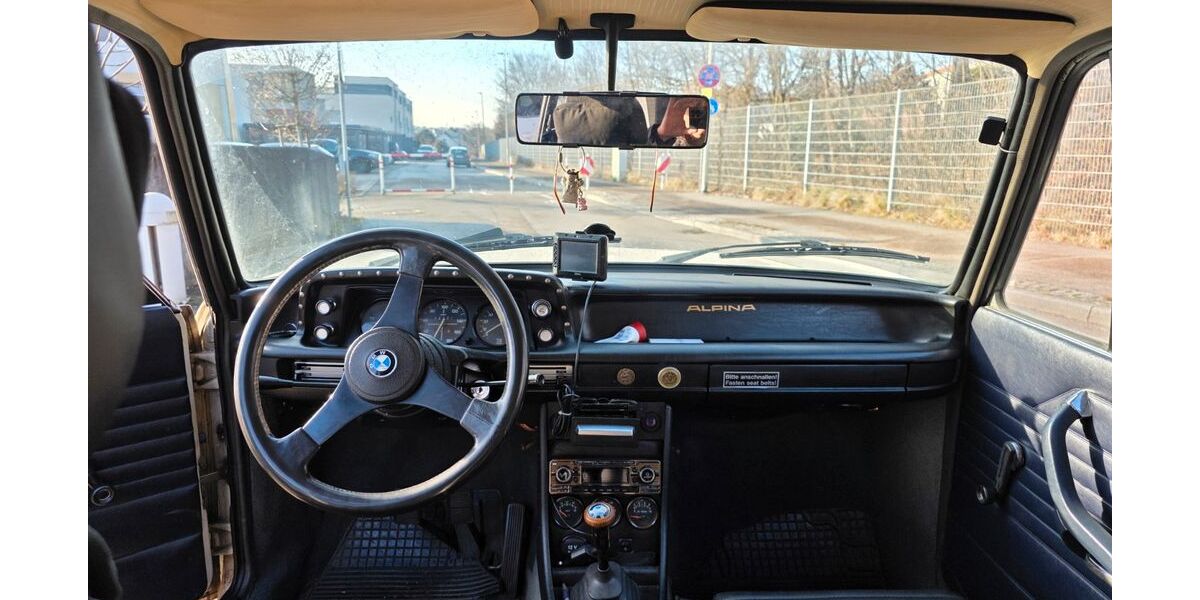 BMW 2002 128.500 km 22.999 &euro; Möglingen 71696