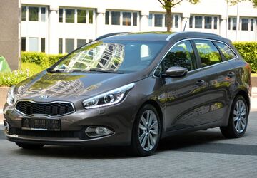 Kia ceed Sportswagon 71.000 km 10.990 &euro; Stuttgart 70567