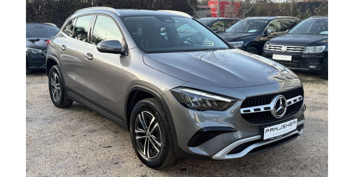Mercedes-Benz GLA 180 73.000 km 28.499 &euro; Stuttgart-Möhringen 70567