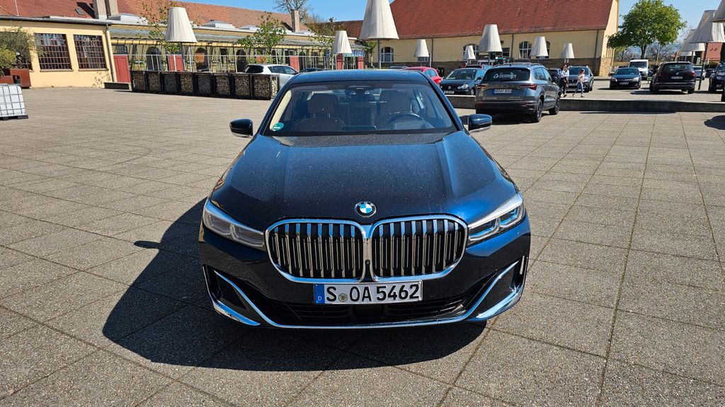 BMW 740 84.000 km 39.900 &euro; Stuttgart 70376