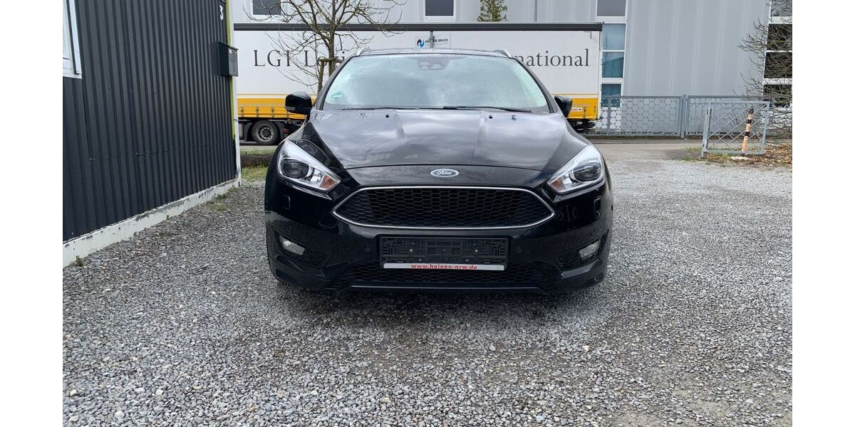 Ford Focus 171.855 km 10.799 &euro; Sindelfingen 71069