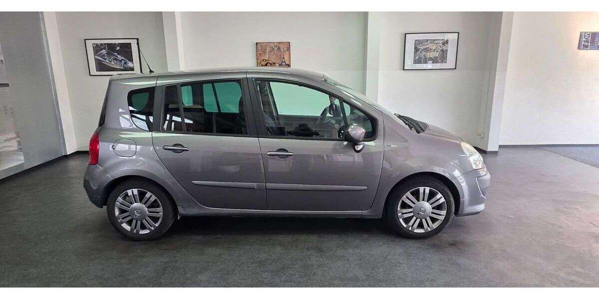 Renault Modus 134.000 km 2.990 &euro; Asperg 71679