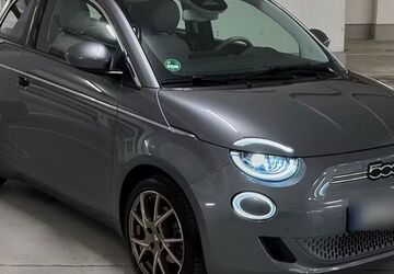 Fiat 500e 59.300 km 17.800 &euro; Esslingen am Neckar 73734