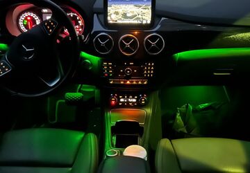 Mercedes-Benz B 220 112.000 km 16.490 &euro; Stuttgart 70195