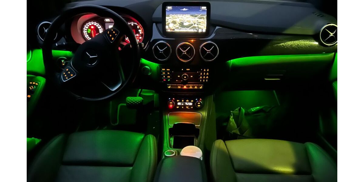 Mercedes-Benz B 220 112.000 km 16.490 &euro; Stuttgart 70195