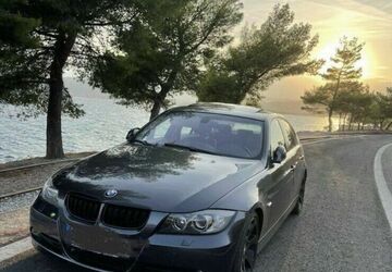 BMW 325 213.000 km 4.590 &euro; Stuttgart 70378