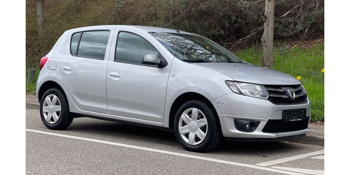 Dacia Sandero 96.000 km 5.300 &euro; Fellbach 70736