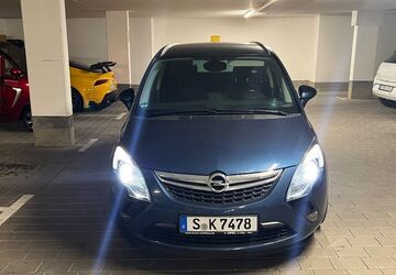 Opel Zafira Tourer 131.500 km 10.000 &euro; Stuttgart 70190