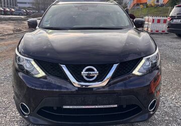 Nissan Qashqai 82.000 km 12.499 &euro; Stuttgart 70376