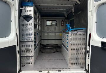 Peugeot Boxer 45.054 km 19.990 &euro; Sindelfingen 71065