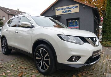 Nissan X-Trail 94.000 km 15.990 &euro; Stuttgart 70437