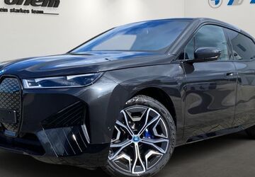 BMW iX 4.900 km 114.923 &euro; Nürtingen 72622