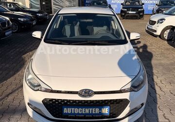 Hyundai i20 77.800 km 7.900 &euro; Kirchheim Unter Teck 73230