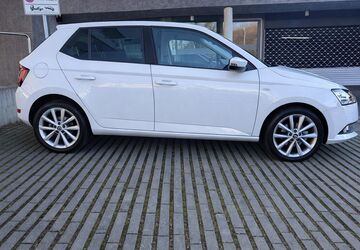 Skoda Fabia 23.668 km 13.900 &euro; Stuttgart 70619