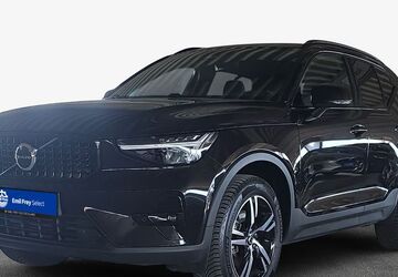 Volvo XC40 8.577 km 33.990 &euro; Stuttgart 70190