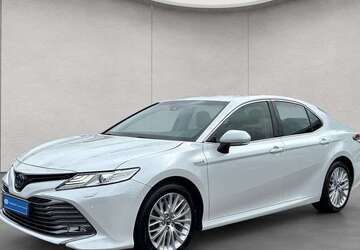 Toyota Camry 86.980 km 26.970 &euro; Esslingen am Neckar 73730