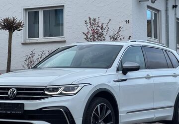 VW Tiguan 28.205 km 36.990 &euro; Walddorfhäslach (bei Stuttgart) 72141