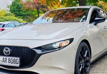 Mazda 3 34.570 km 22.100 &euro; Stuttgart 70195