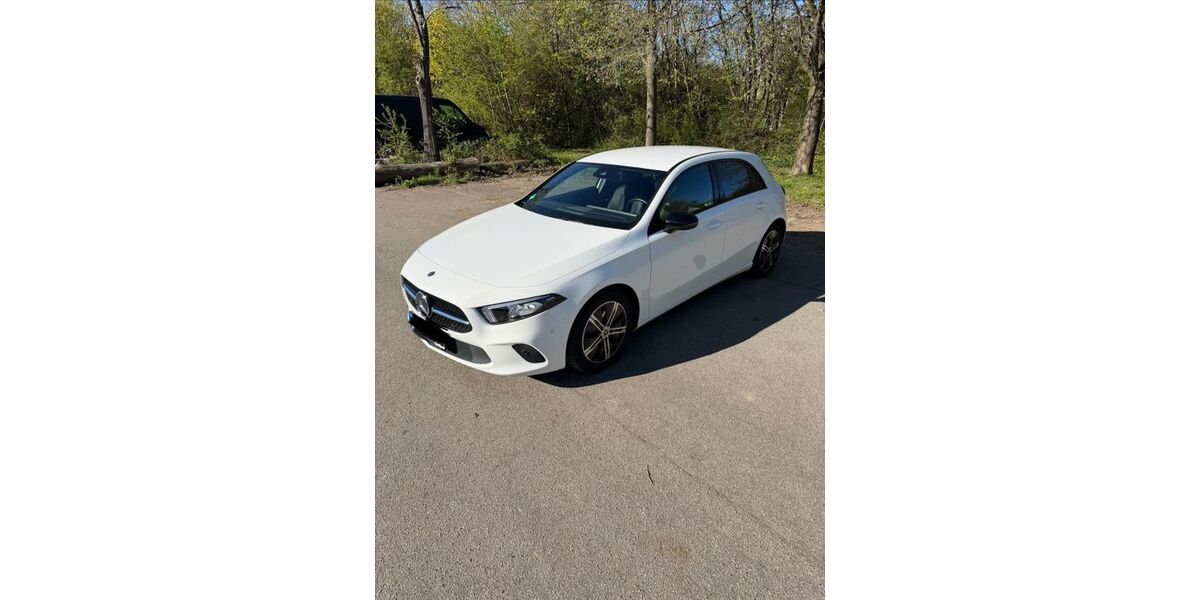 Mercedes-Benz A 180 38.000 km 22.700 &euro; Ludwigsburg 71636